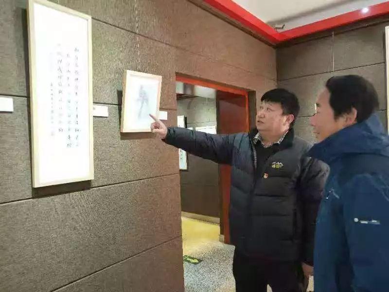 直击代表委员报到现场 来看他们今年带来了啥