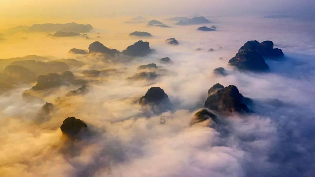 逃离复古建筑